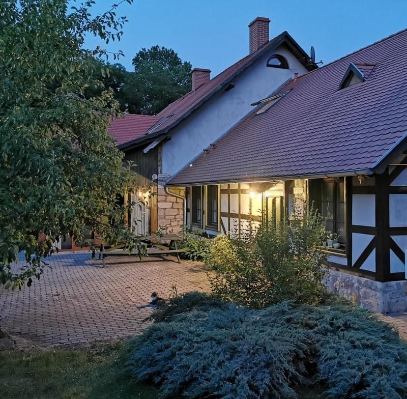 Pod Lipami Hotel Lwowek Slaski Exterior photo